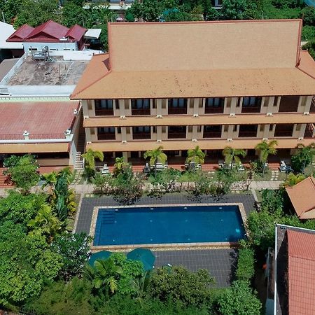 Savada Angkor Boutique Hotel Siem Reap Exterior photo