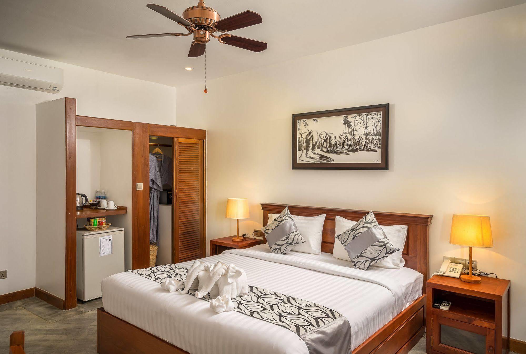 Savada Angkor Boutique Hotel Siem Reap Exterior photo