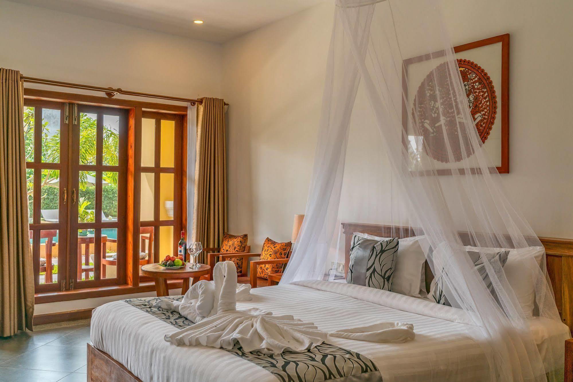 Savada Angkor Boutique Hotel Siem Reap Exterior photo