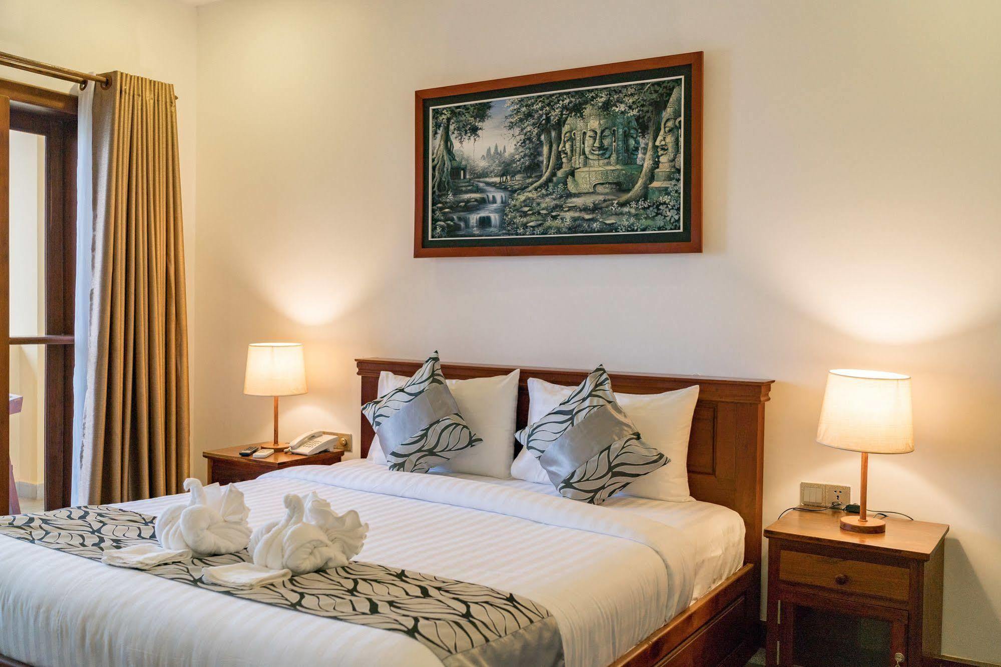 Savada Angkor Boutique Hotel Siem Reap Exterior photo