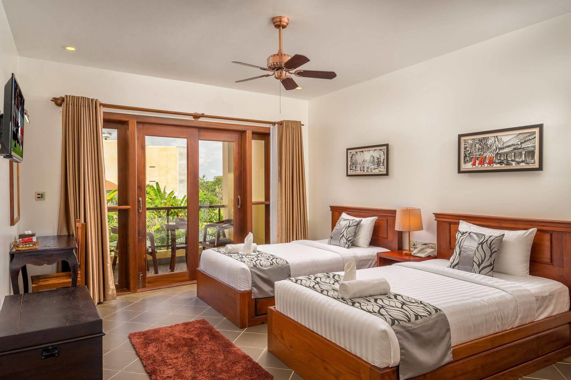 Savada Angkor Boutique Hotel Siem Reap Exterior photo