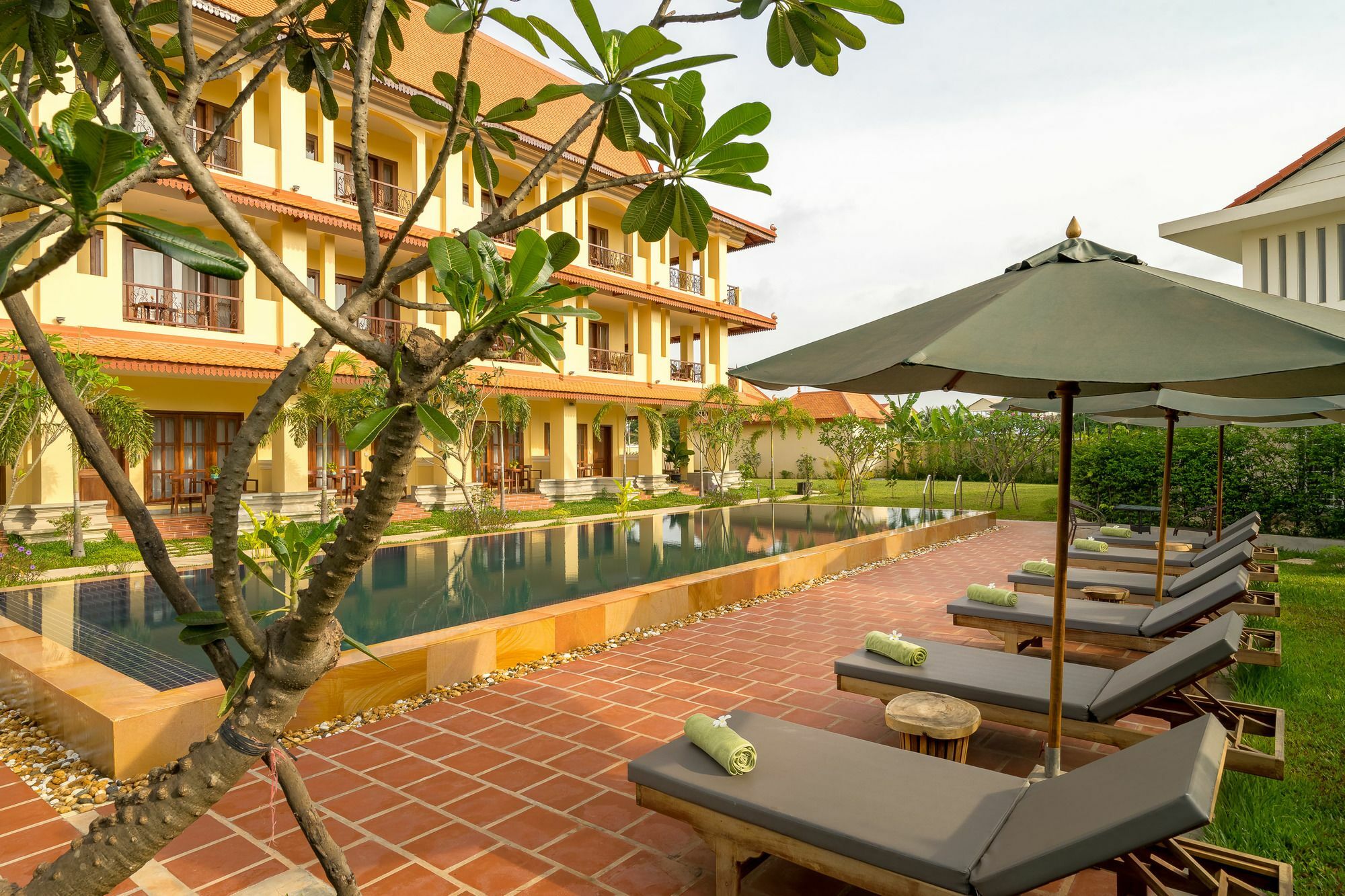 Savada Angkor Boutique Hotel Siem Reap Exterior photo